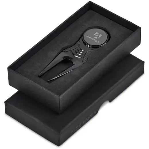 Alex Varga Baltusrol Divot Tool Gift Box Open